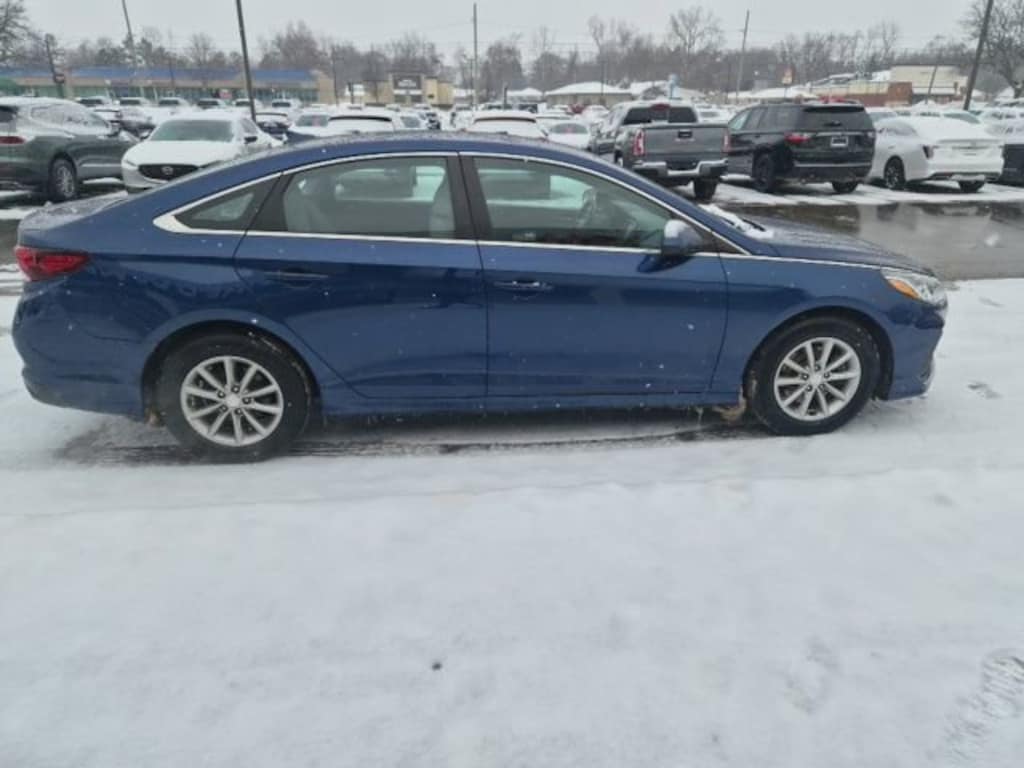 Used 2019 Hyundai Sonata SE Sedan