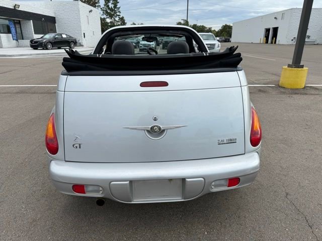 2005 Chrysler PT Cruiser GT photo 4