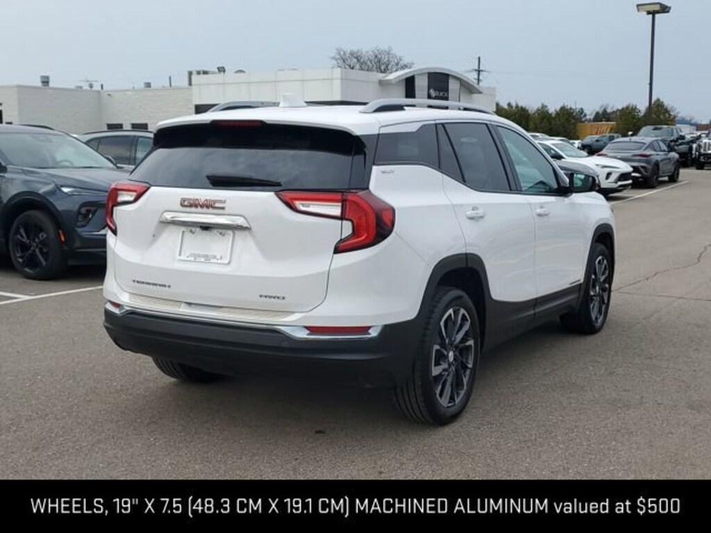 Used 2022 GMC Terrain SLT SUV