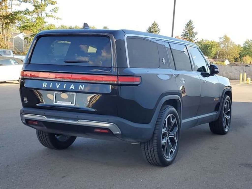 Used 2023 Rivian R1S Adventure