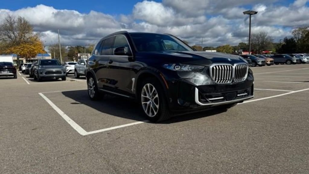 Used 2025 BMW X5 xDrive50e
