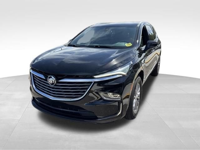 2024 Buick Enclave Essence AWD's photo