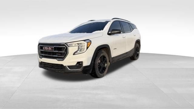 2022 GMC Terrain AT4's photo