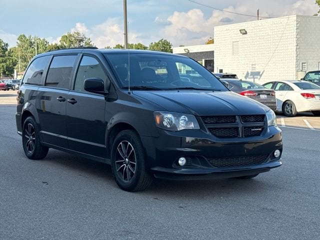 Used 2018 Dodge Grand Caravan GT with VIN 2C4RDGEG3JR146233 for sale in Waterford Township, MI