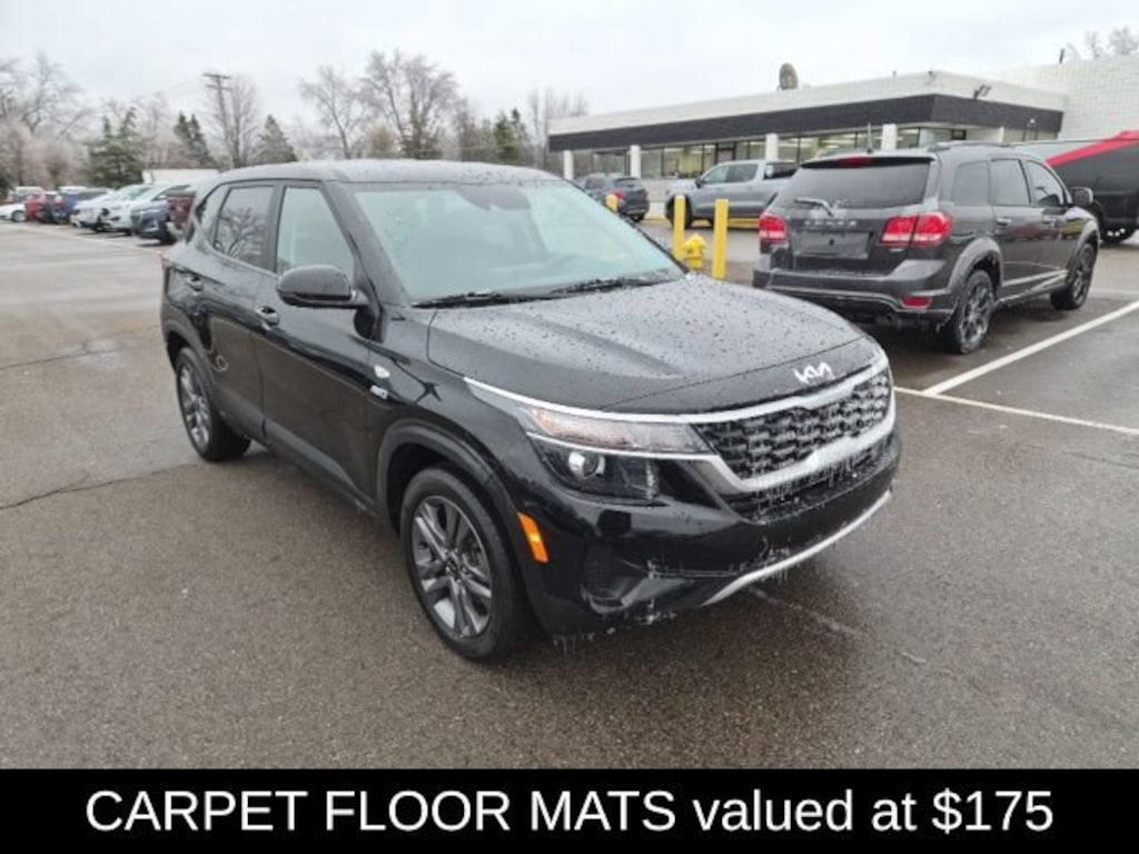 Used 2023 Kia Seltos LX SUV