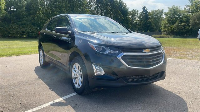 Used 2018 Chevrolet Equinox LS with VIN 2GNAXREV4J6309169 for sale in Waterford, MI