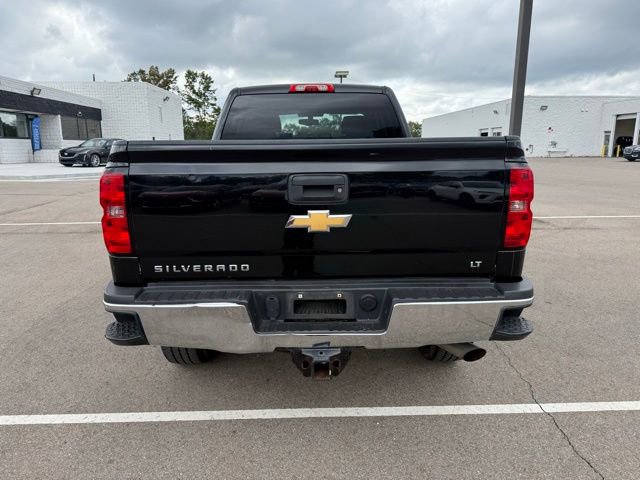 2015 Chevrolet Silverado 2500HD LT photo 4