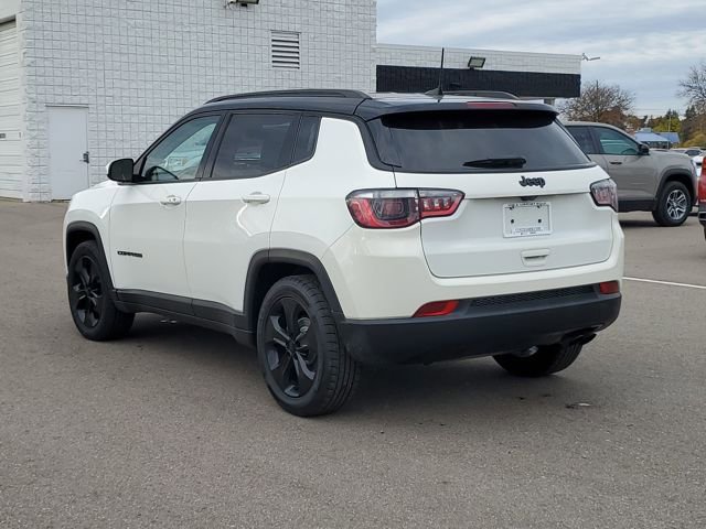 2021 Jeep Compass North Edition Latitude photo 3
