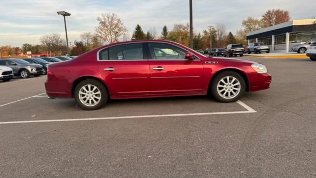 Used 2011 Buick Lucerne CXL Car