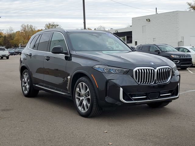 2025 Bmw X5 xDrive50e photo 2