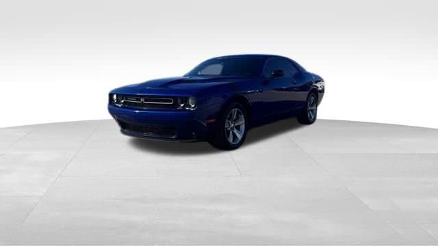 2021 Dodge Challenger SXT's photo