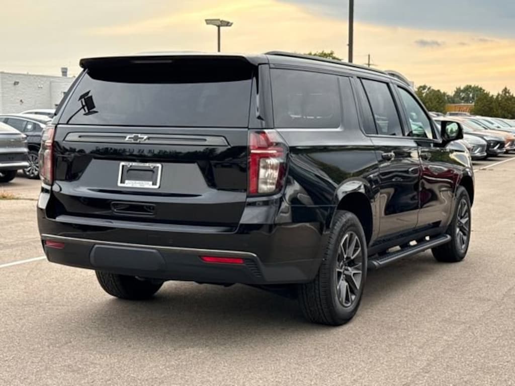 Used 2021 Chevrolet Suburban Z71 SUV