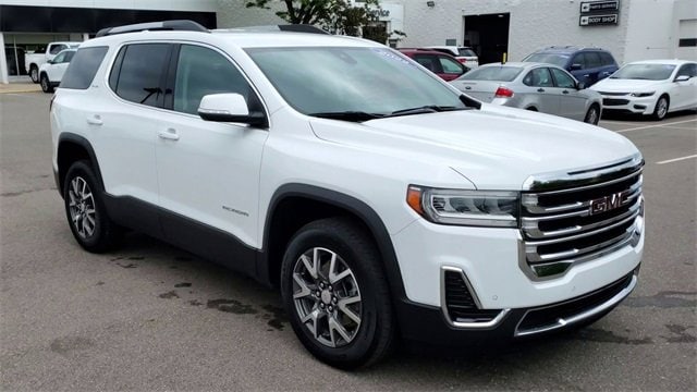 Used 2022 GMC Acadia SLE with VIN 1GKKNRL43NZ167036 for sale in Waterford, MI