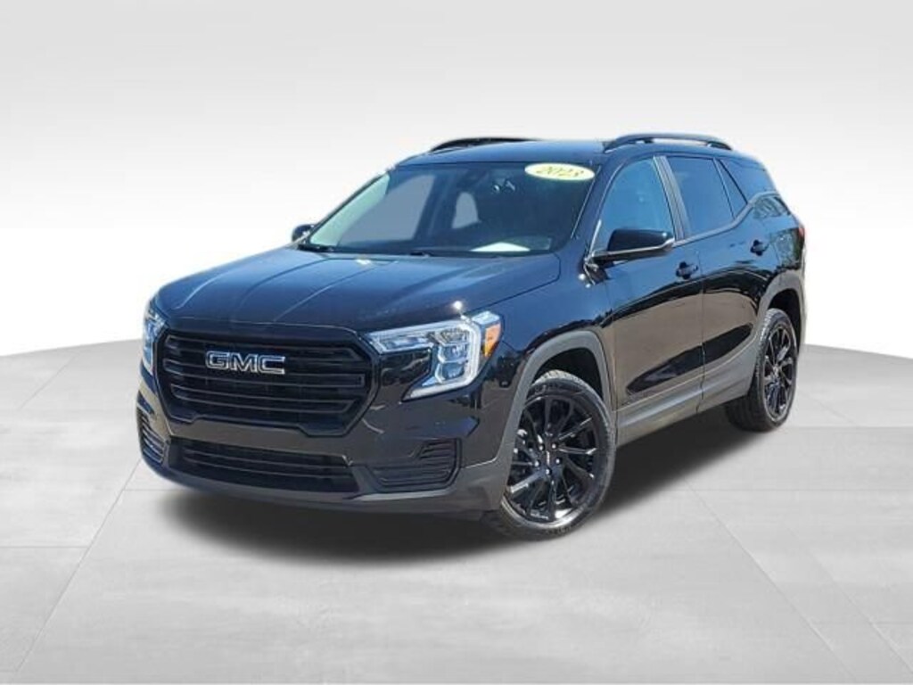 Used 2023 GMC Terrain SLE SUV