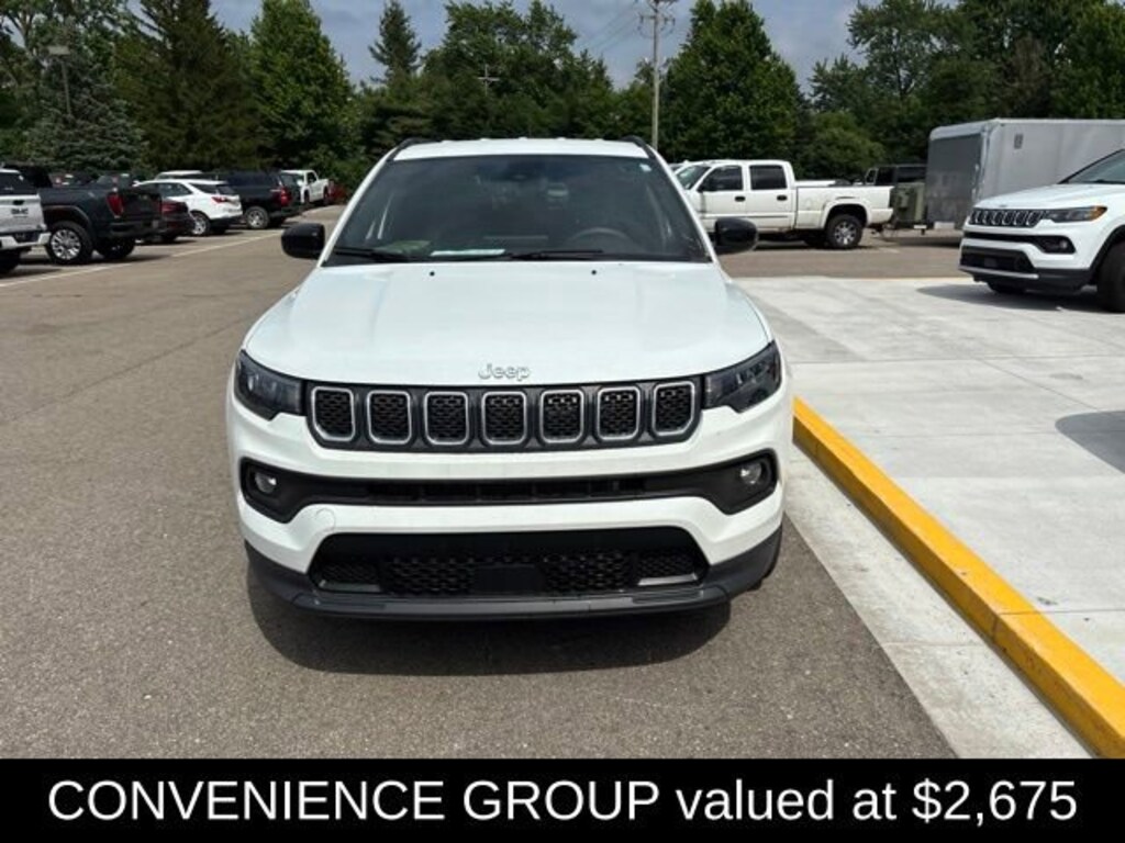 Used 2023 Jeep Compass Latitude 4x4 SUV