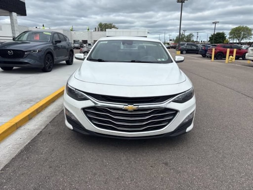 Used 2023 Chevrolet Malibu LT Car