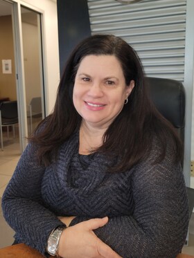 Staff member JENNIFER DIMARIA from ID_e7b4fb422666