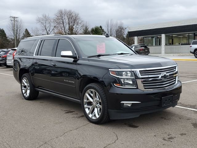 2018 Chevrolet Suburban Premier photo 2