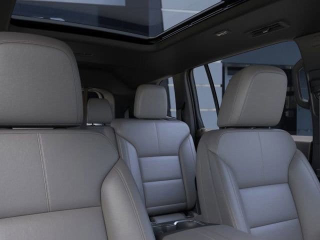2025 GMC Acadia Elevation - Photo 24