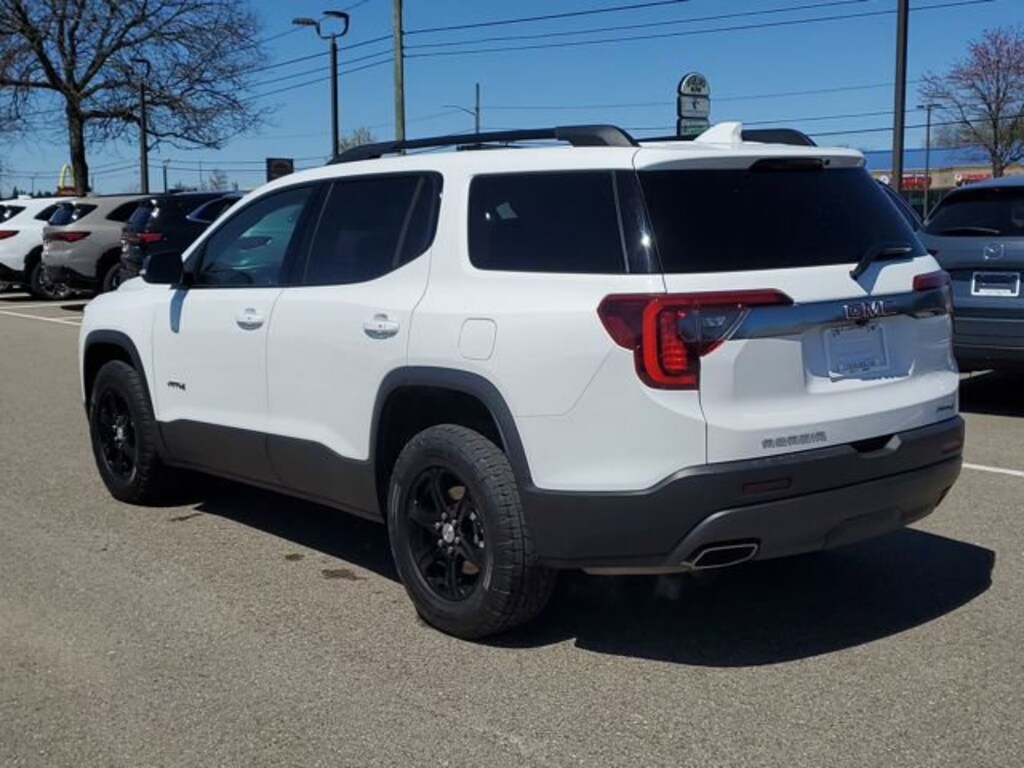 Used 2023 GMC Acadia AT4 SUV