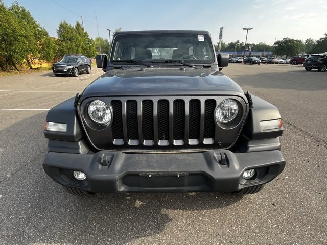 Used 2021 Jeep Wrangler Unlimited Sport with VIN 1C4HJXDG6MW831022 for sale in Waterford, MI