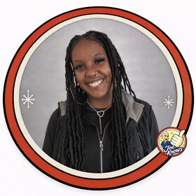 Staff member Lisa Gary from ID_437502