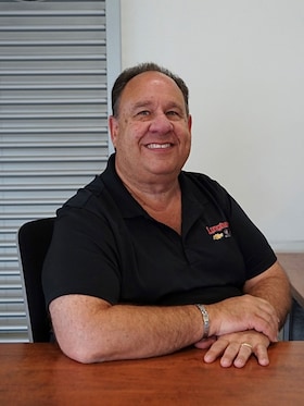 Staff member JEFF RUBIN from ID_e7b4fb422666