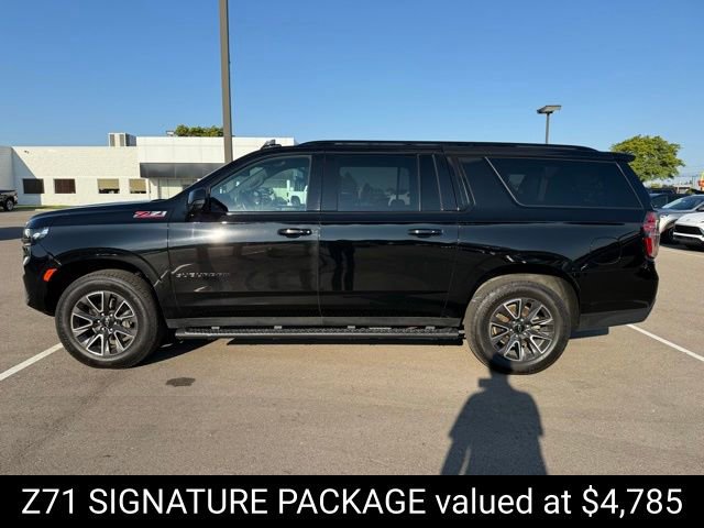 2021 Chevrolet Suburban Z71 photo 2