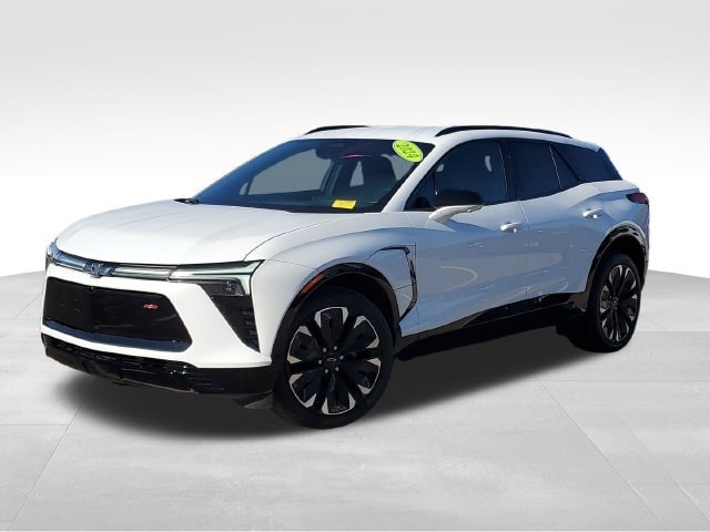 Used 2024 Chevrolet Blazer EV RS with VIN 3GNKDCRJXRS253981 for sale in Waterford Township, MI