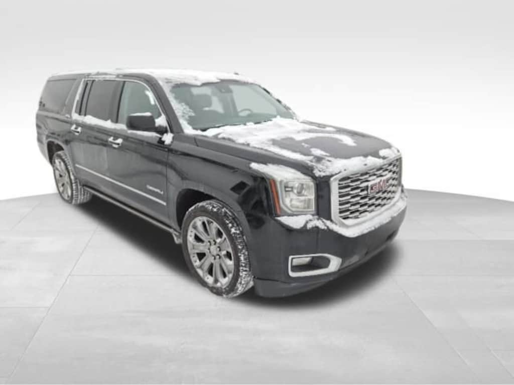 Used 2018 GMC Yukon XL Denali SUV