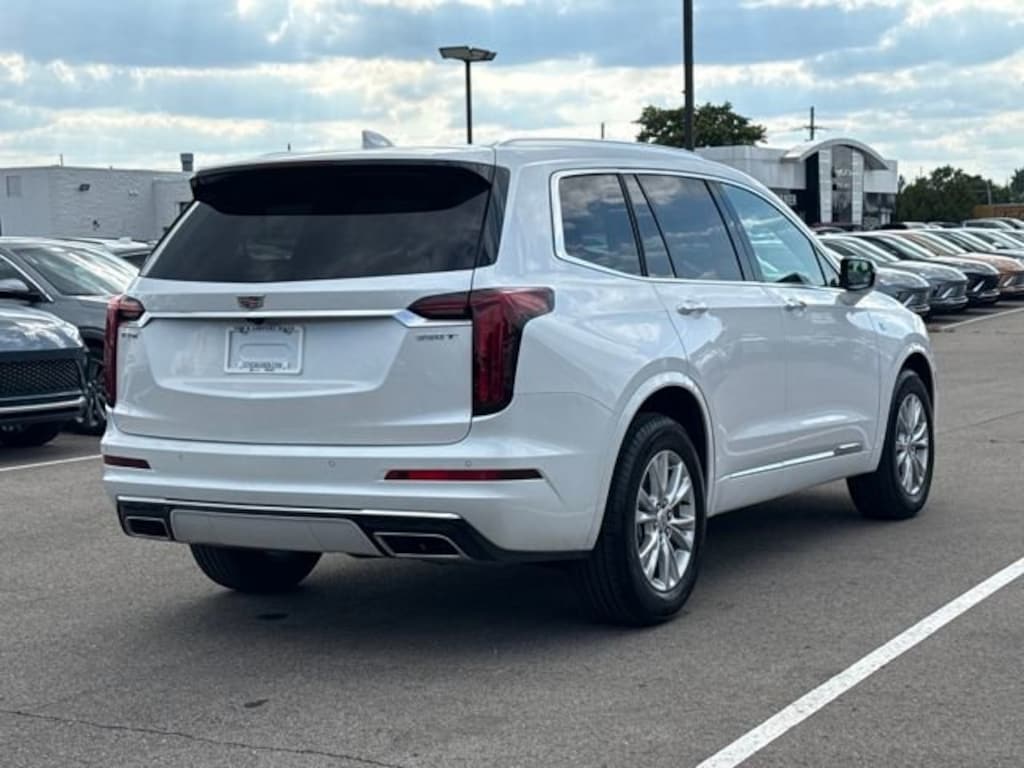 Used 2025 CADILLAC XT6 Luxury SUV