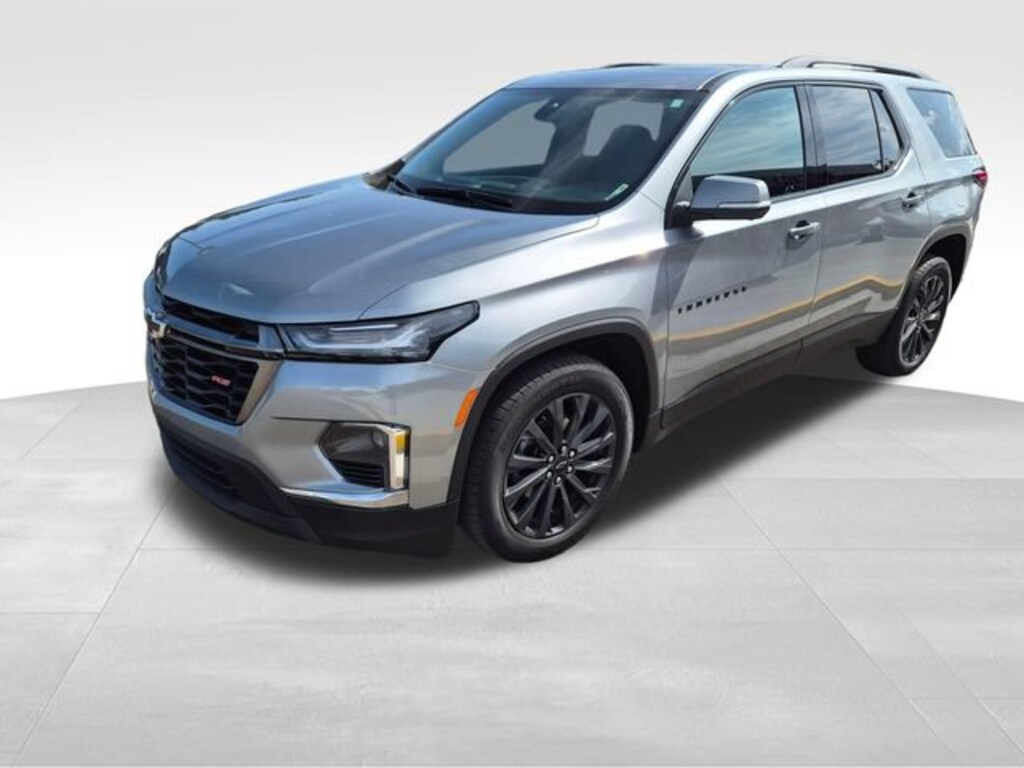 Used 2023 Chevrolet Traverse RS SUV