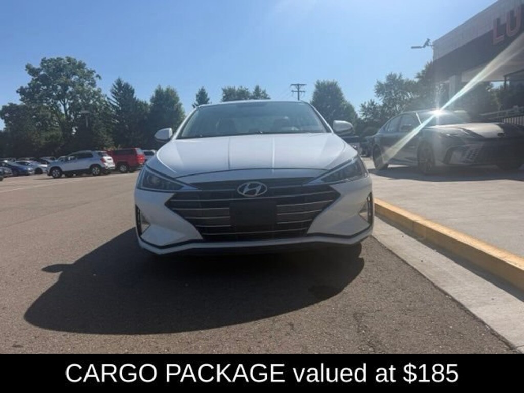 Used 2019 Hyundai Elantra SE Sedan