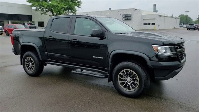 Used 2018 Chevrolet Colorado ZR2 with VIN 1GCGTEEN0J1245156 for sale in Waterford, MI