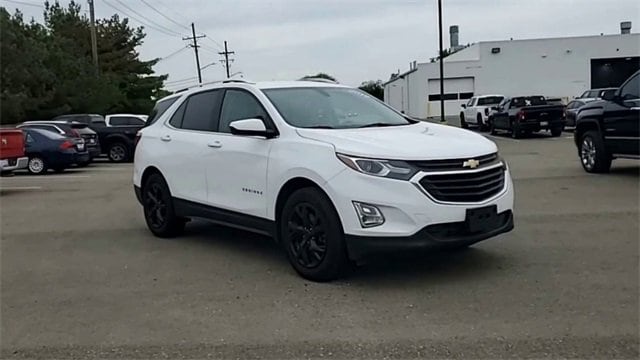 Used 2019 Chevrolet Equinox LT with VIN 2GNAXLEX4K6155191 for sale in Waterford, MI
