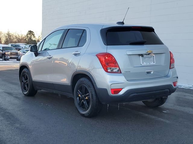 2019 Chevrolet Trax LS photo 4