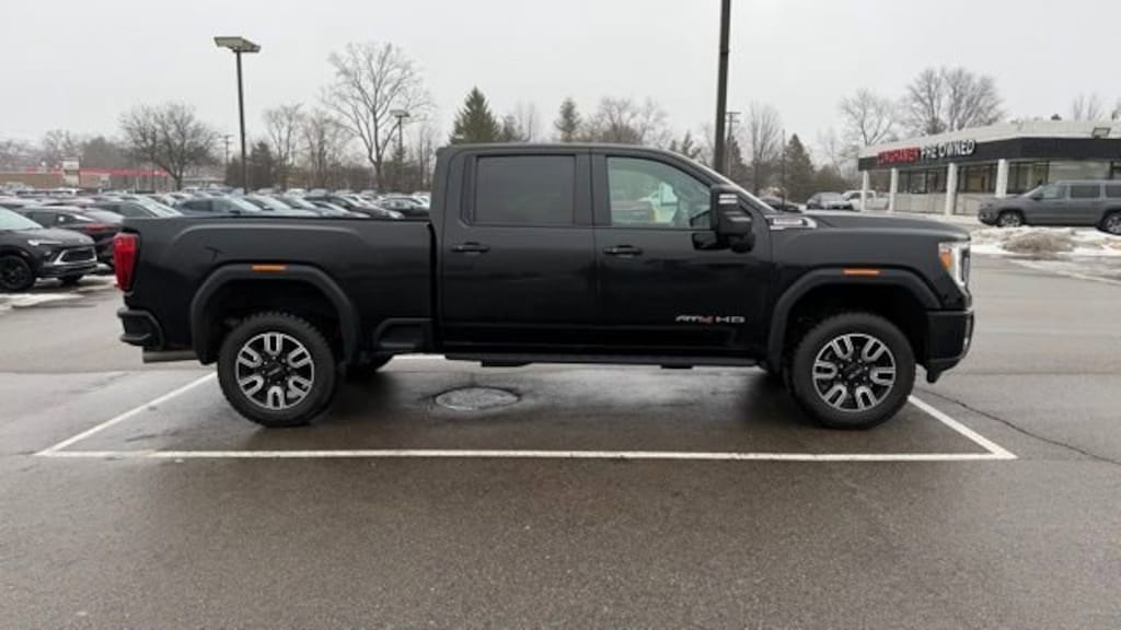 Used 2022 GMC Sierra 2500 HD AT4 Truck