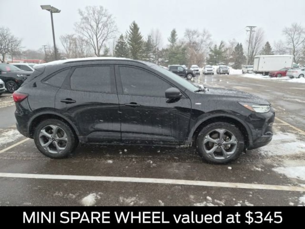 Used 2025 Ford Escape ST-Line