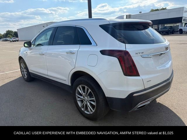 2022 Cadillac XT5 Premium Luxury photo 2