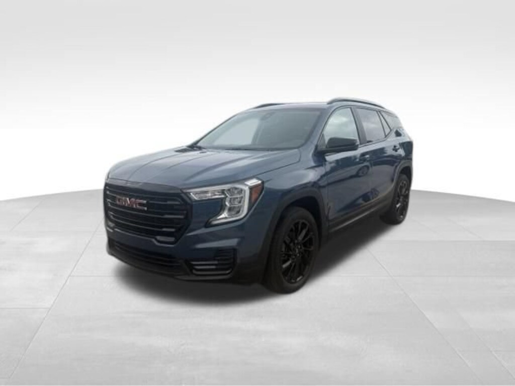 Used 2024 GMC Terrain SLE SUV