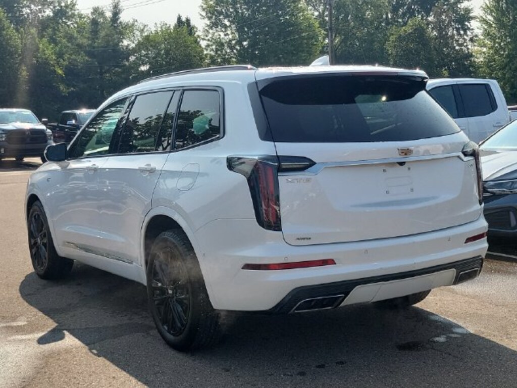 Used 2024 CADILLAC XT6 Sport SUV