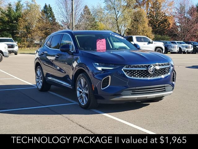 2022 Buick Envision Avenir photo 2