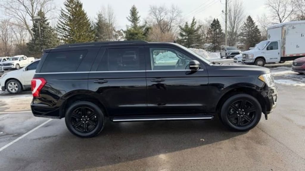 Used 2021 Ford Expedition XLT