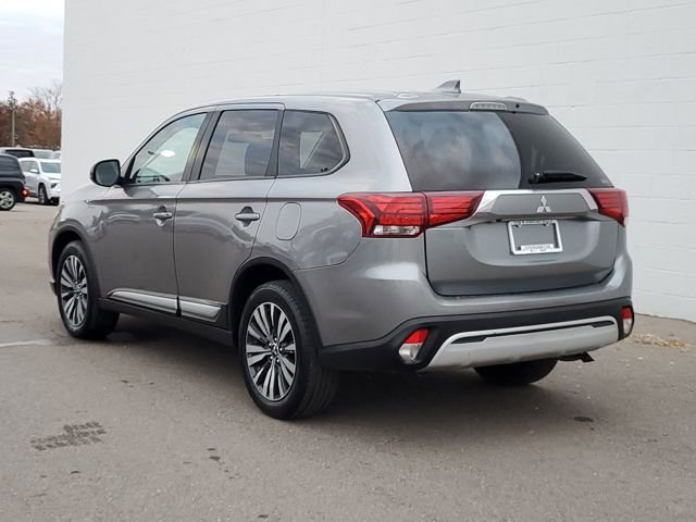 2020 Mitsubishi Outlander ES S-AWC photo 4