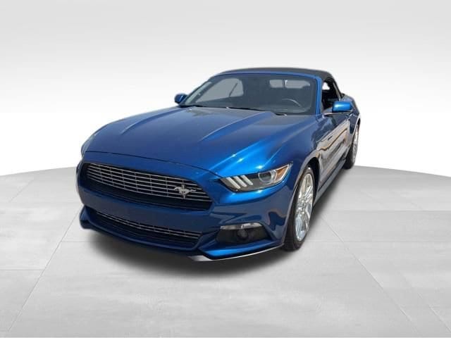 2017 Ford Mustang EcoBoost Convertible Premium's photo