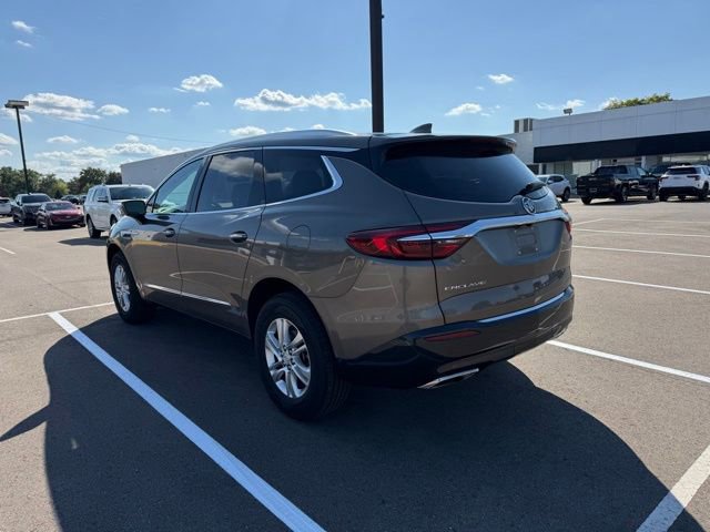 2020 Buick Enclave Essence photo 3