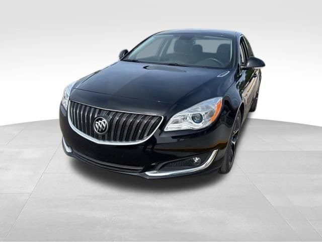 2017 Buick Regal Sport Touring's photo