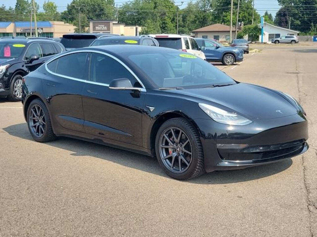 Used 2019 Tesla Model 3 Mid Range Sedan
