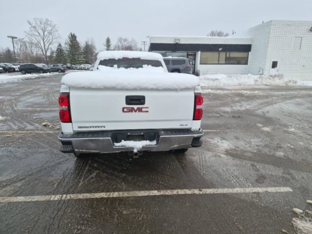 Used 2017 GMC Sierra 1500 SLE Truck