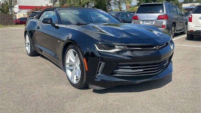 Used 2016 Chevrolet Camaro 2LT with VIN 1G1FD3DS9G0192811 for sale in Waterford, MI